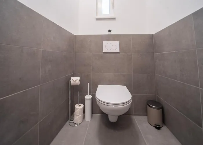 Premium Apartments, 10min To The Center, Kitchen, No Elevator Apartamento
