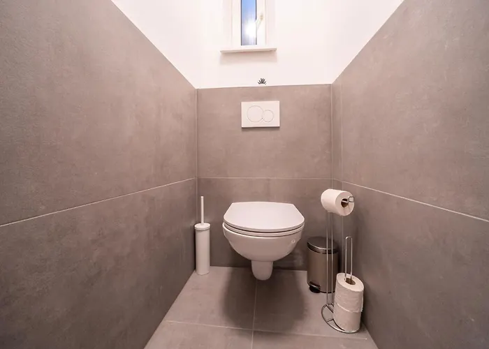 Premium Apartments, 10min To The Center, Kitchen, No Elevator * Viena