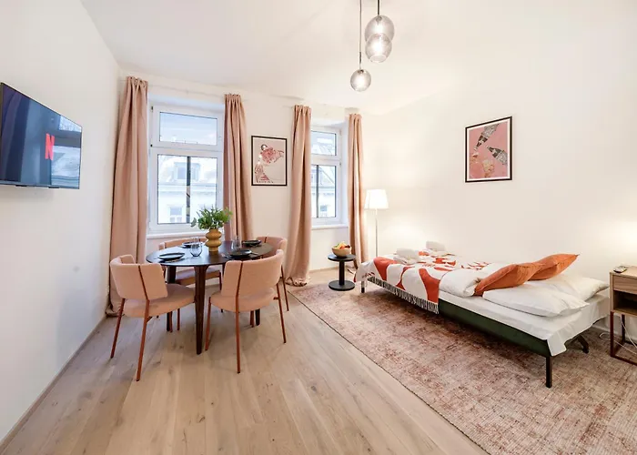 Apartamento Premium Apartments, 10min To The Center, Kitchen, No Elevator