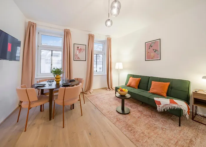 Premium Apartments, 10min To The Center, Kitchen, No Elevator Apartamento