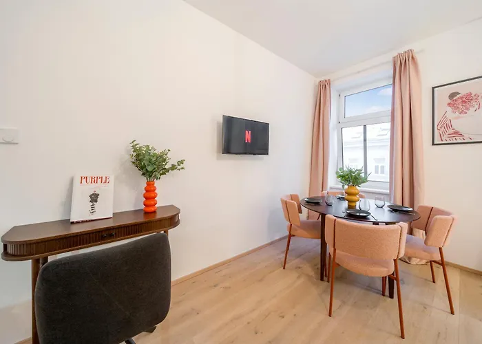 Apartamento Premium Apartments, 10min To The Center, Kitchen, No Elevator *