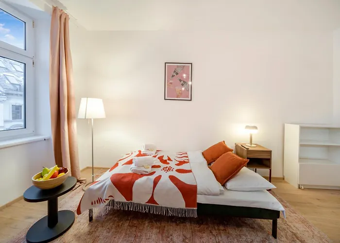 Apartamento Premium Apartments, 10min To The Center, Kitchen, No Elevator *