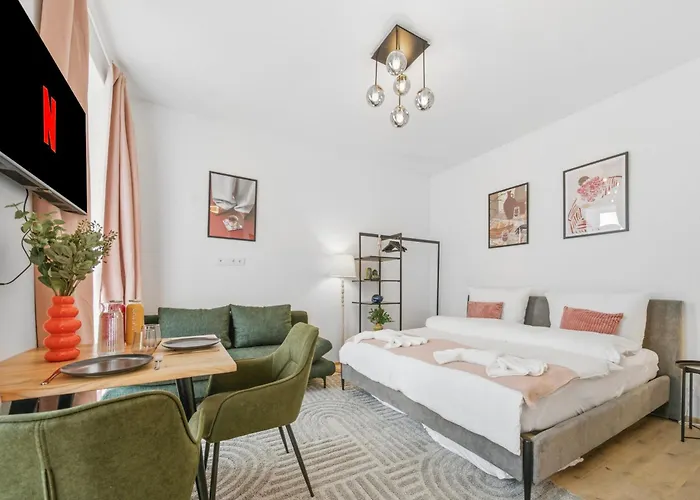 Premium Apartments, 10min To The Center, Kitchen, No Elevator Apartamento