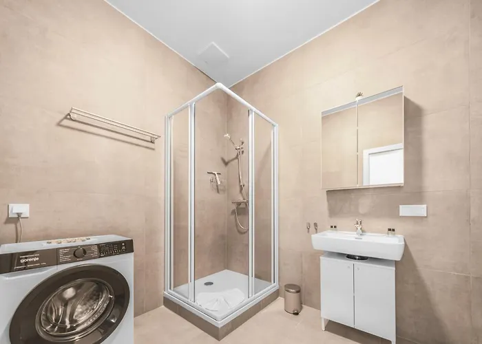 Apartamento Premium Apartments, 10min To The Center, Kitchen, No Elevator