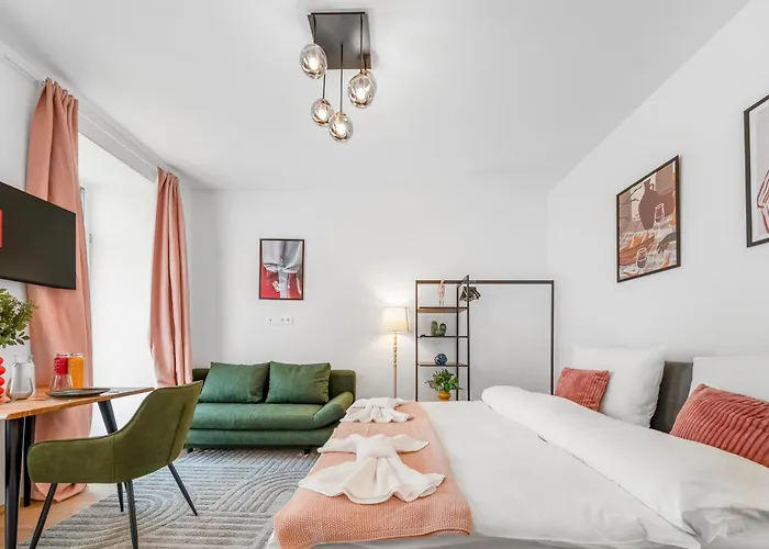 Apartamento Premium Apartments, 10min To The Center, Kitchen, No Elevator